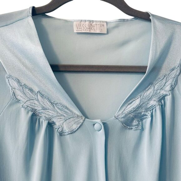 Vassarette L vintage classic silky nylon covered button robe light blue - Picture 2 of 6